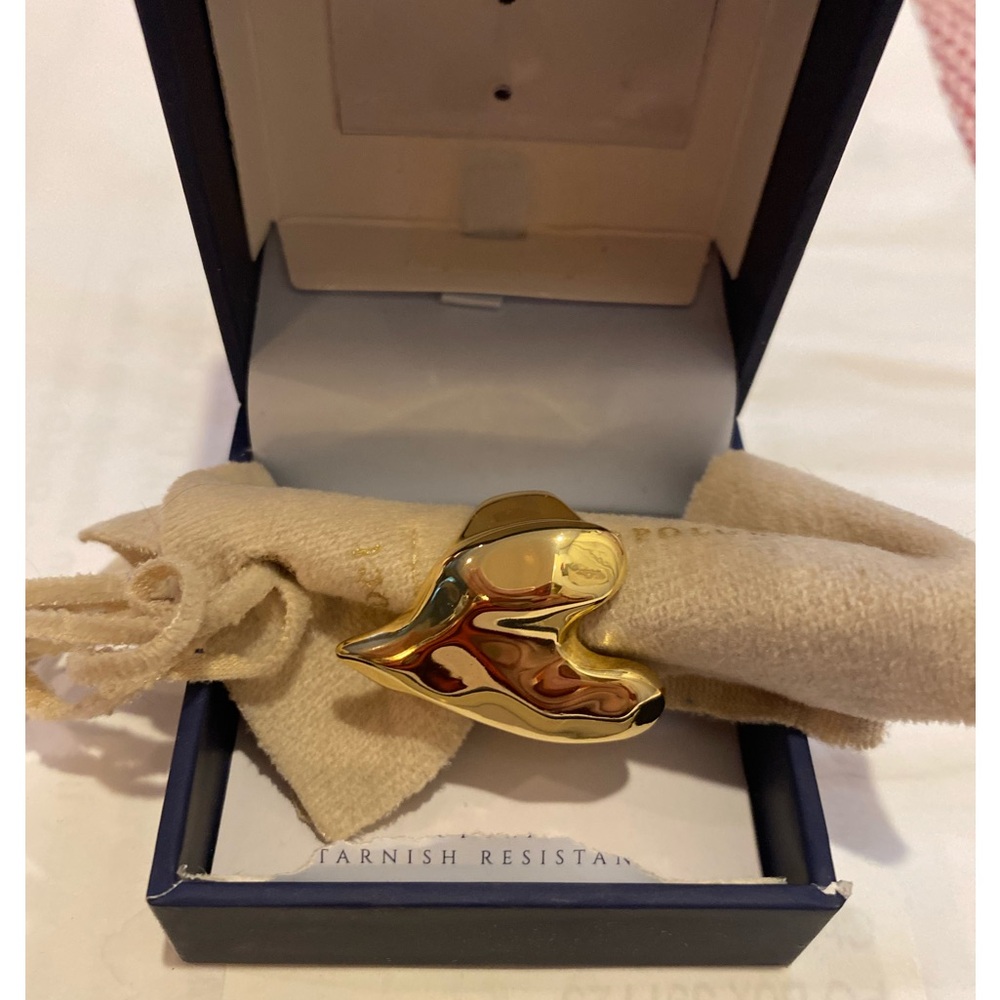 Aquamir Gold Plated sculptural Heart shaped Ring size 7 - New in Box